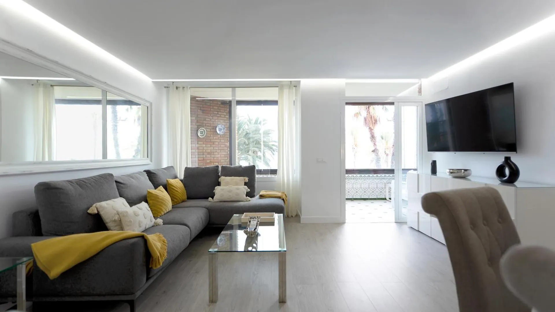 Apartamento Frente a la playa Malagueta-Ciudad Melilla, 6 personas Málaga 0*,