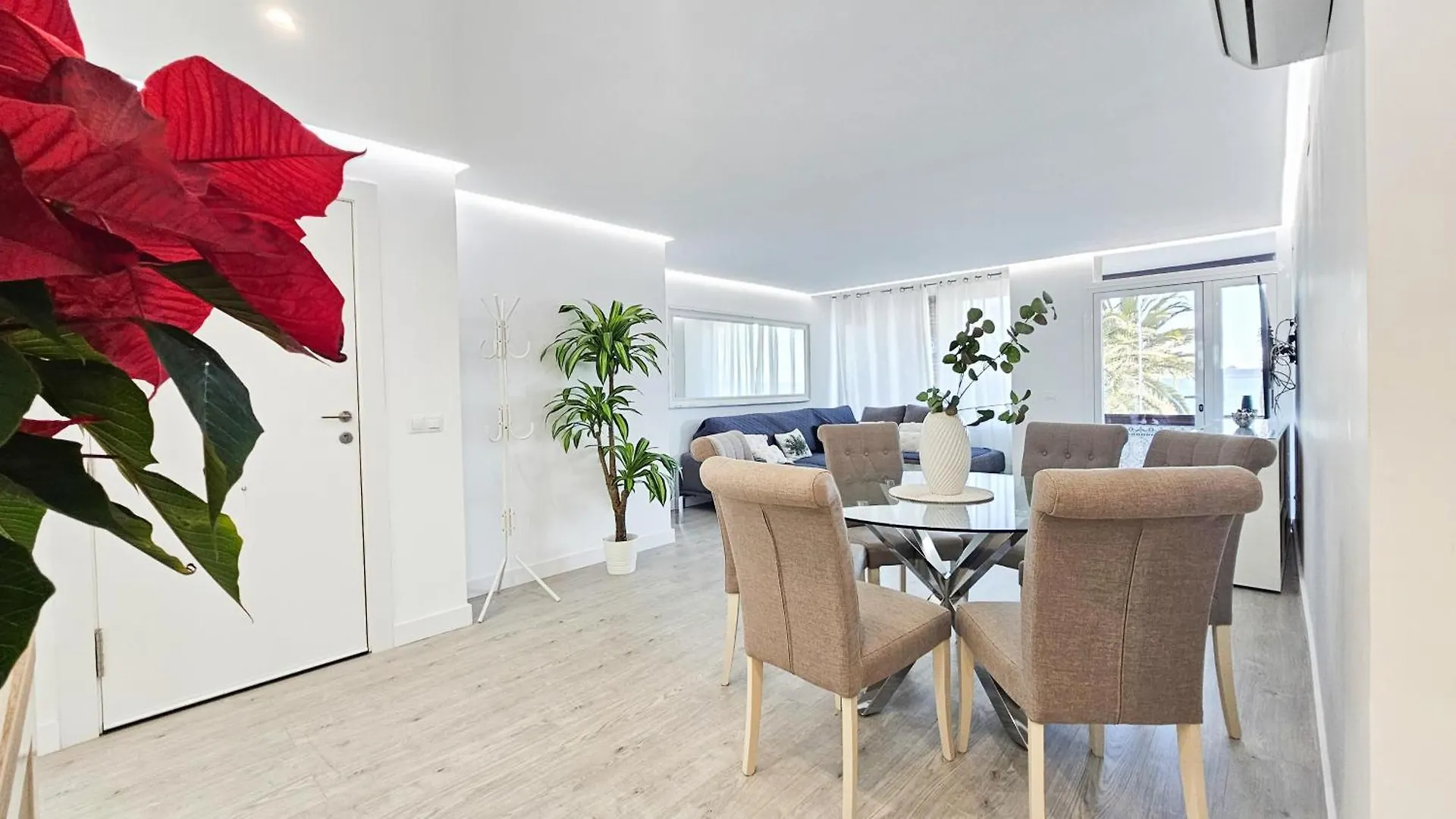 Apartamento Frente a la playa Malagueta-Ciudad Melilla, 6 personas Málaga