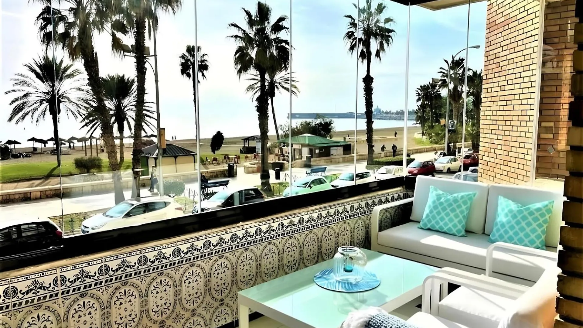 Vistas Al Mar - Frente A La Playa Malagueta 6 Personas Apartment Malaga