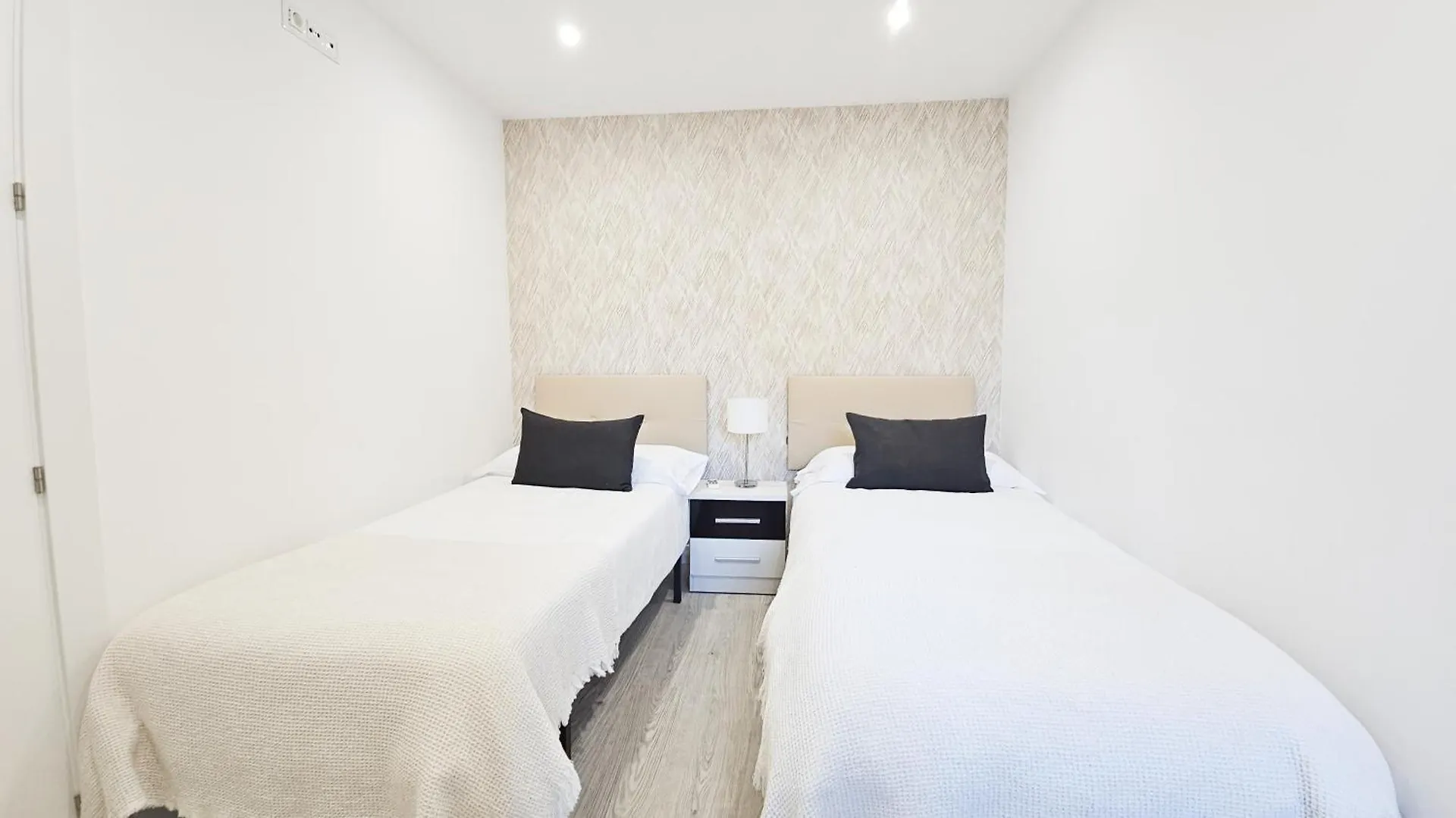Apartamento Frente a la playa Malagueta-Ciudad Melilla, 6 personas Málaga